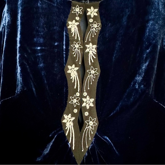 NWT SALONI Jinx C Dress in Navy Stars Embroidery Size 8 - Picture 10 of 17